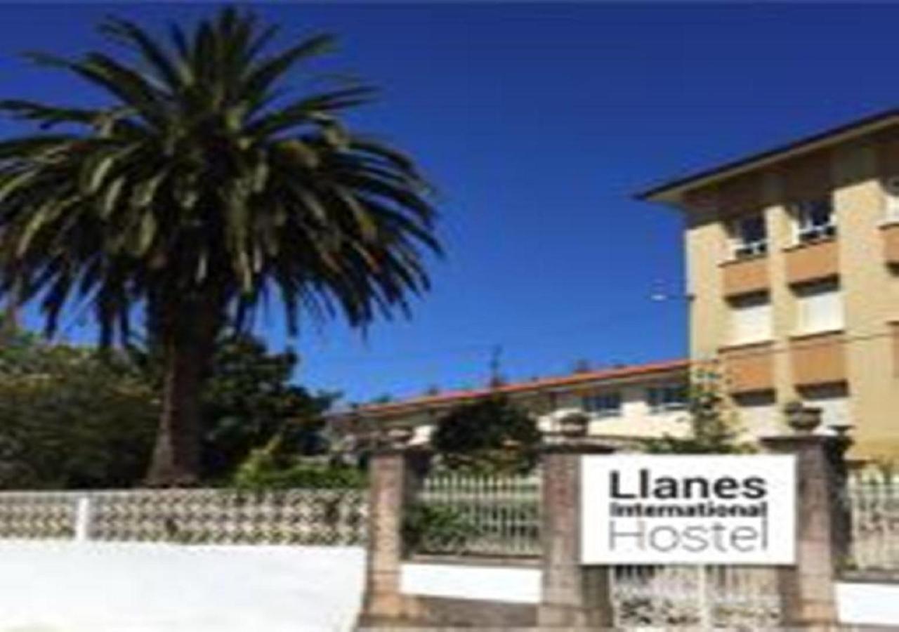 Llanes International Hostel ปู เด ยาเนส ภายนอก รูปภาพ