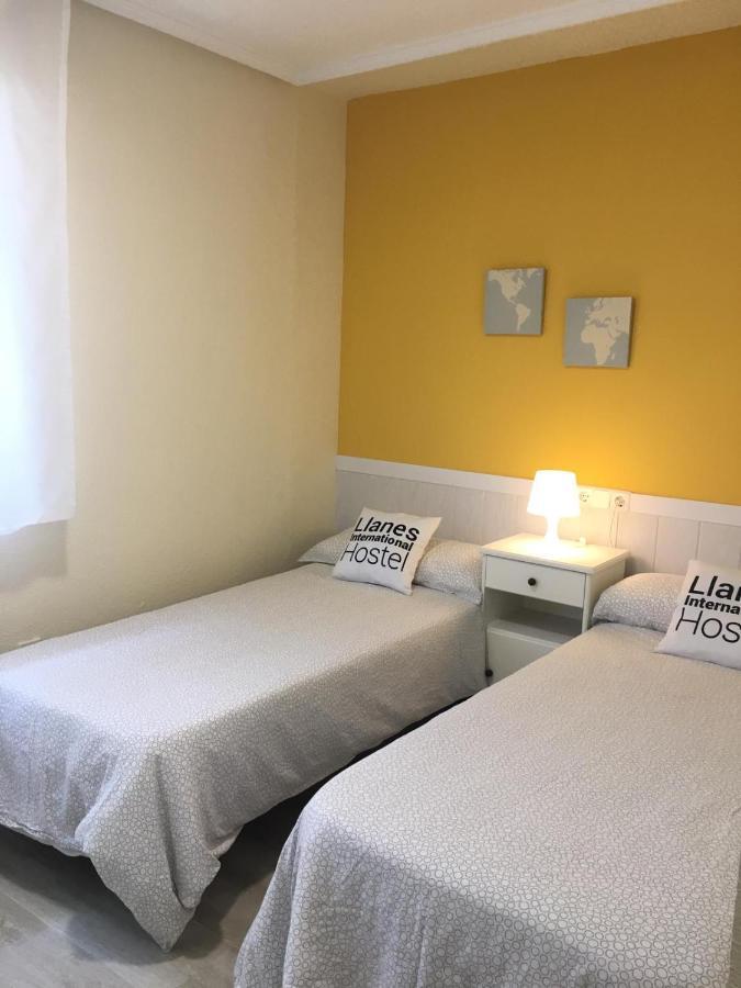 Llanes International Hostel ปู เด ยาเนส ภายนอก รูปภาพ