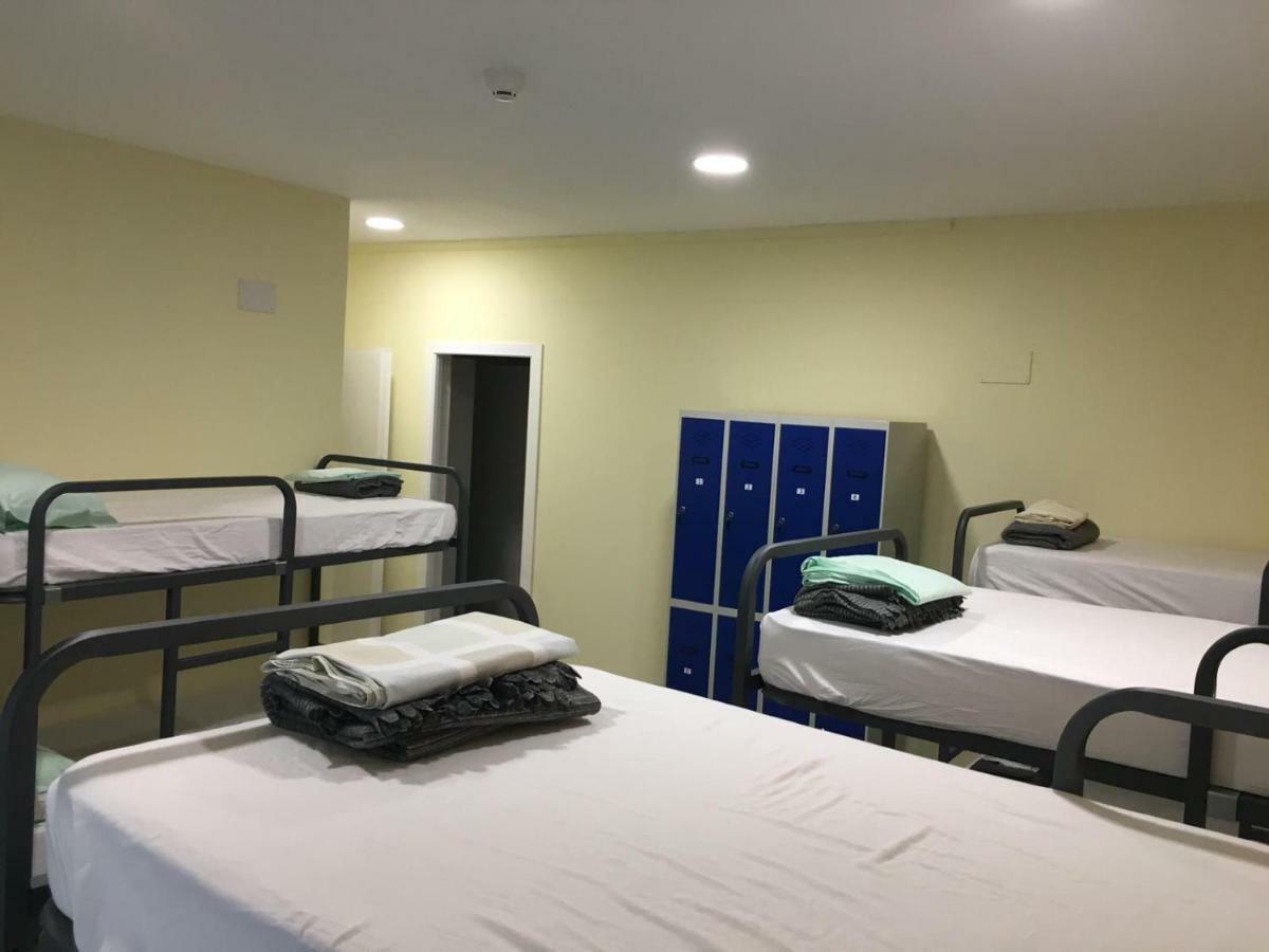 Llanes International Hostel ปู เด ยาเนส ภายนอก รูปภาพ