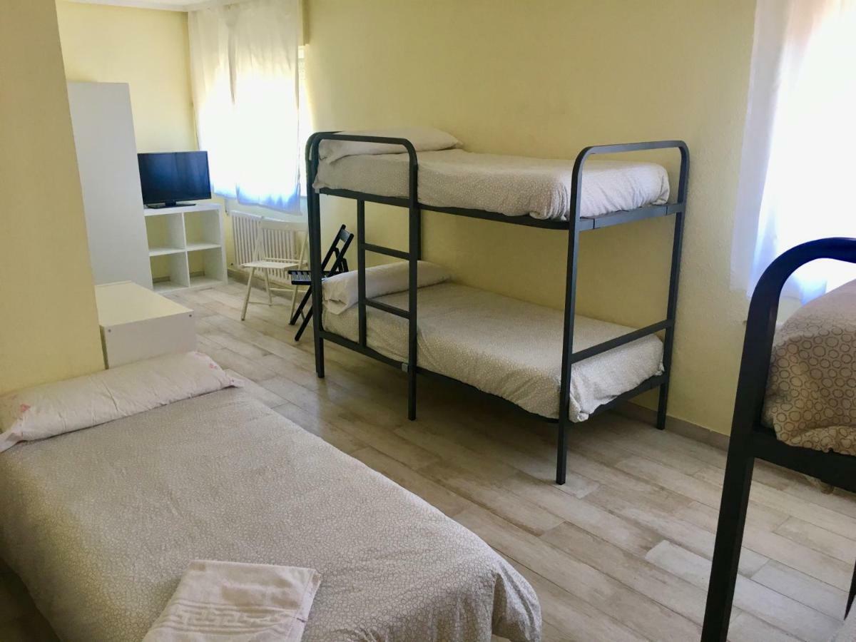 Llanes International Hostel ปู เด ยาเนส ภายนอก รูปภาพ